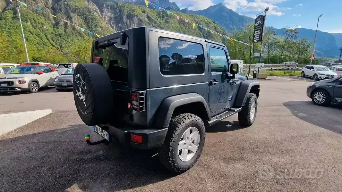 Usata Jeep Wrangler Sahara 177 CV (130 kW) 2009 Other SUV