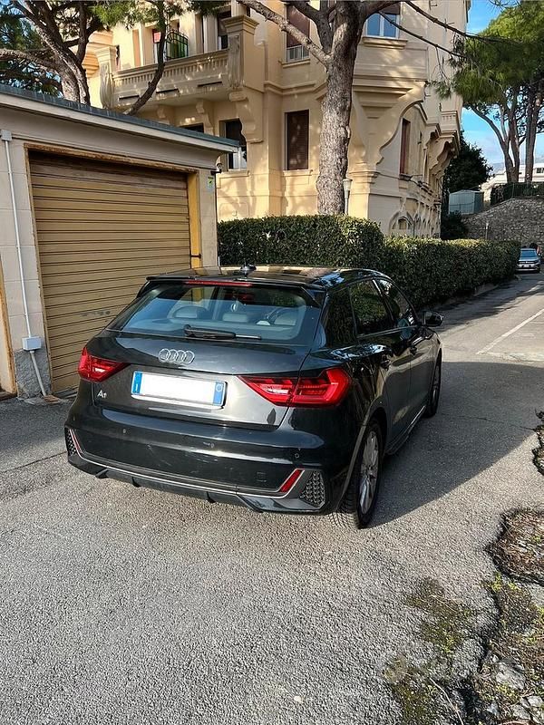 Usata Audi A1 Sportback S-Line 110 CV (80 kW) 2023 Nero Utilitaria
