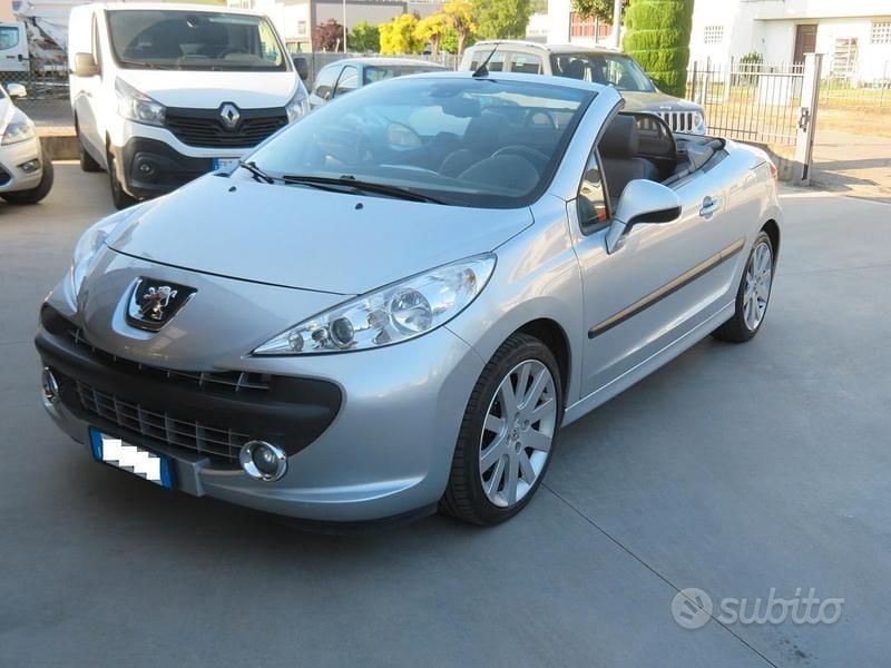 Usata Peugeot 207 CC 150 CV (110 kW) 2007 Grigio Cabrio