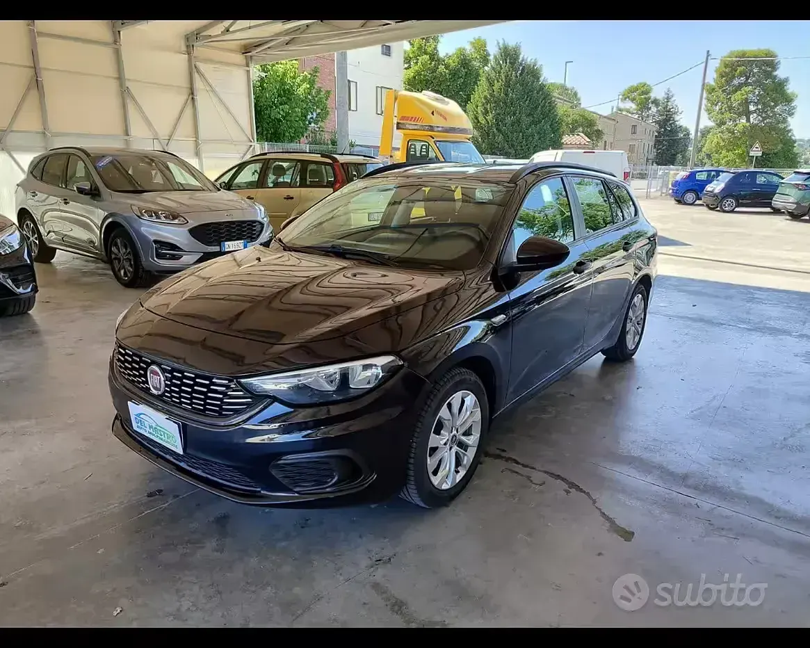 Usata Fiat Tipo Pop 120 CV (88 kW) 2019 Station wagon