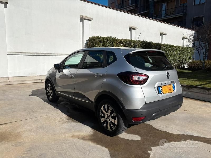 Occasion Renault Captur 90 ch (66 kW) 2018 SUV