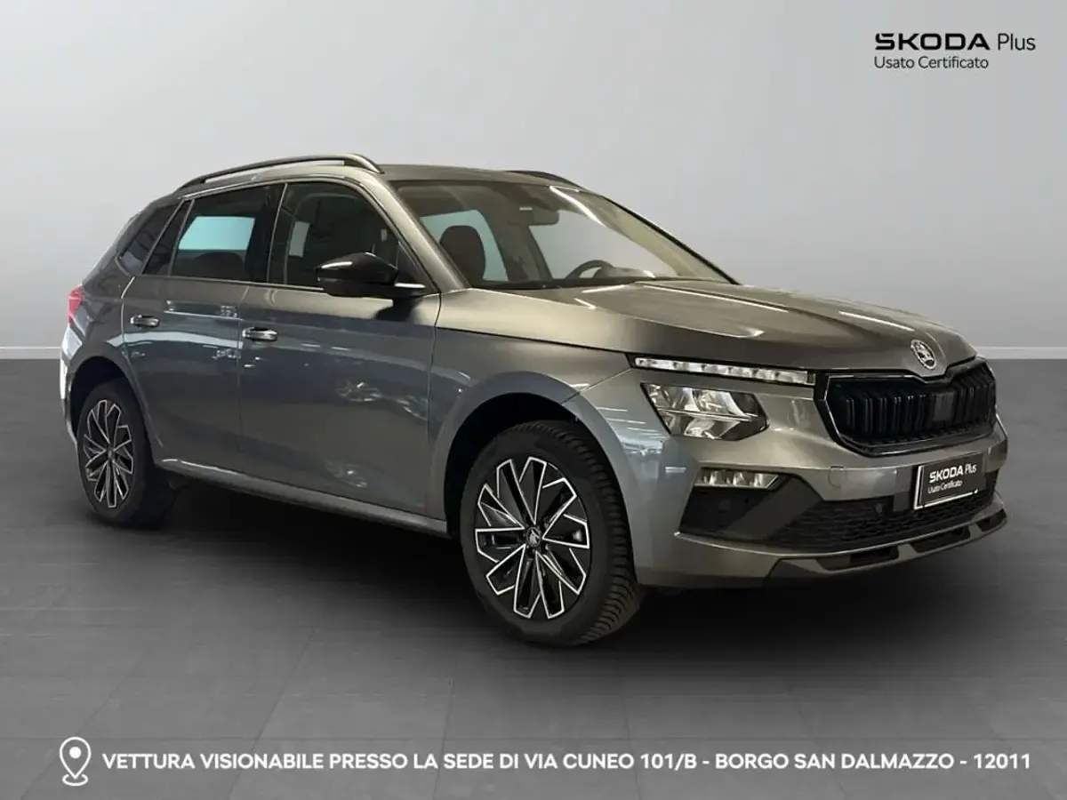 Usado Skoda Kamiq 95 CV (69 kW) 2025 Gris SUV