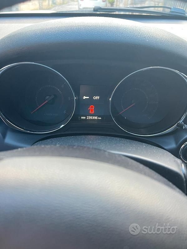 Usata Citroën C4 Aircross Exclusive 114 CV (83 kW) 2014 Grigio SUV