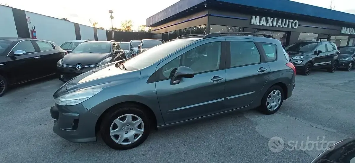 Usata Peugeot 308 92 CV (67 kW) 2011 Grigio Berlina
