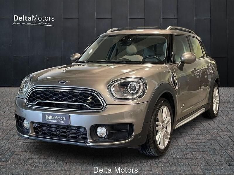 Grigio Usata 2017 Mini Cooper Countryman Hype SUV | 19.500 € (Buon prezzo) - Immagine 1/4