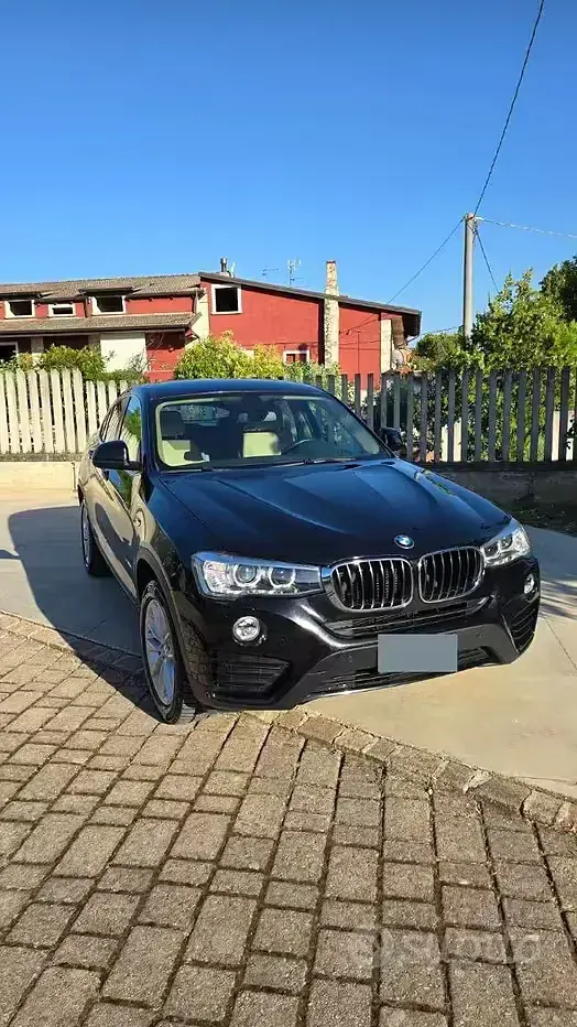 Usata BMW X4 190 CV (139 kW) 2017 Nero SUV