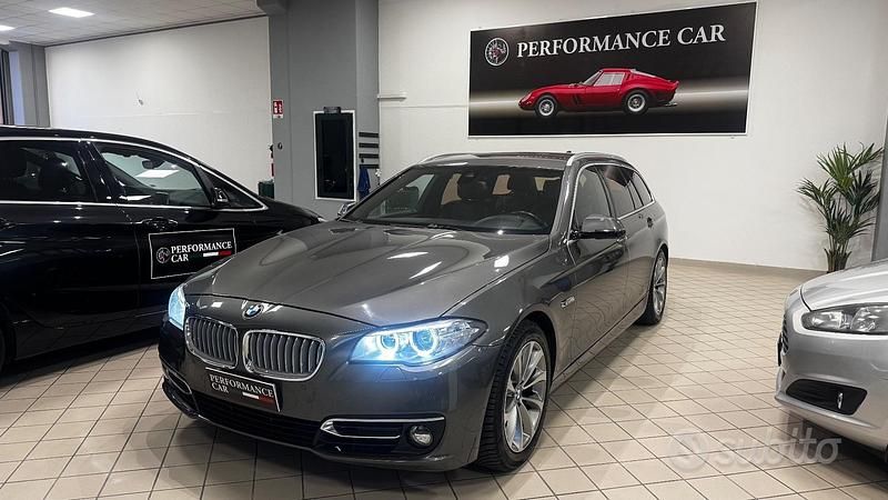 Usata BMW 520 Luxury Line 184 CV (135 kW) 2014 Grigio Station wagon