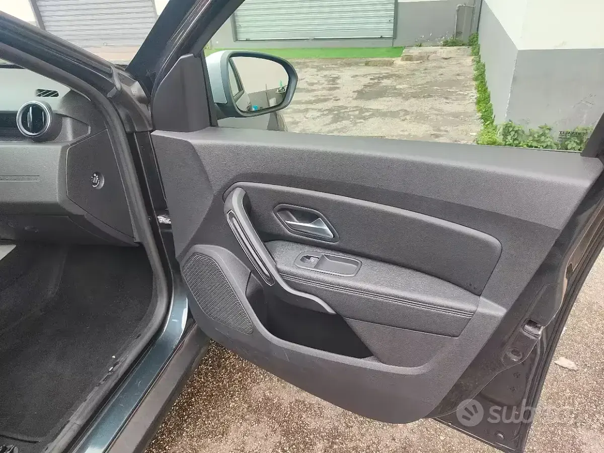 Usata Dacia Duster 101 CV (74 kW) 2021 SUV