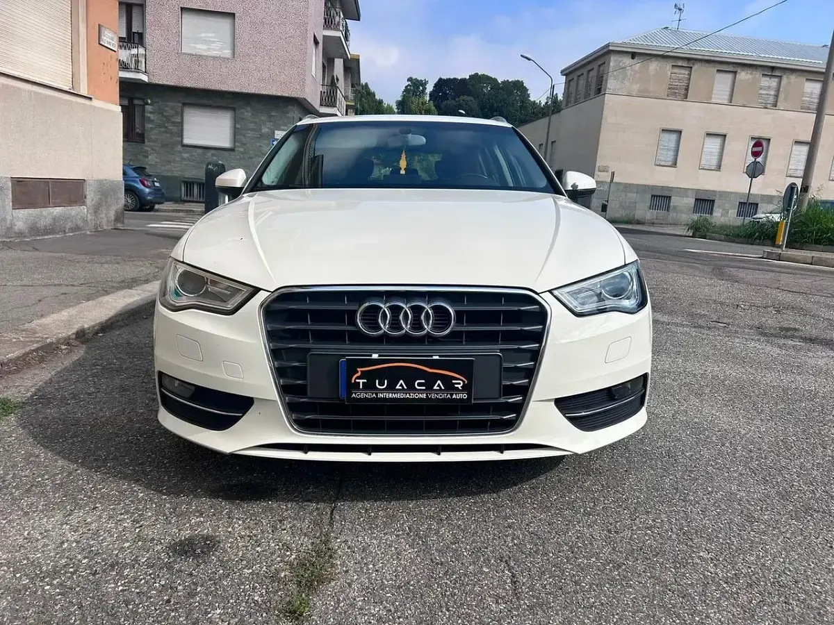 Usata Audi A3 Ambiente 150 CV (110 kW) 2013 Bianco Berlina