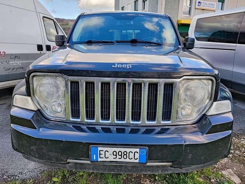 Usata Jeep Cherokee Limited 177 CV (130 kW) 2010 Nero SUV