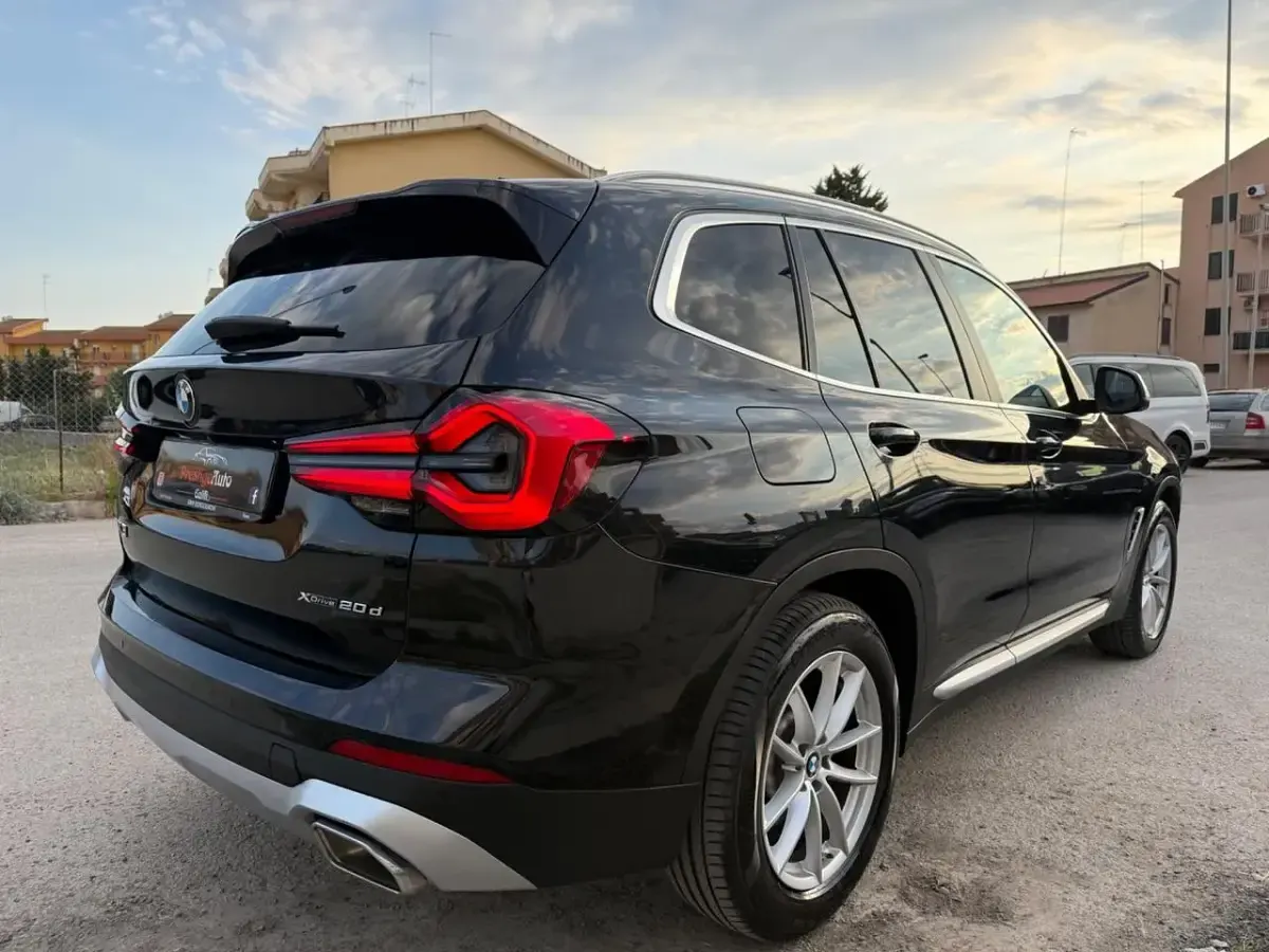 Usata BMW X3 Luxury Line 190 CV (139 kW) 2022 Nero SUV