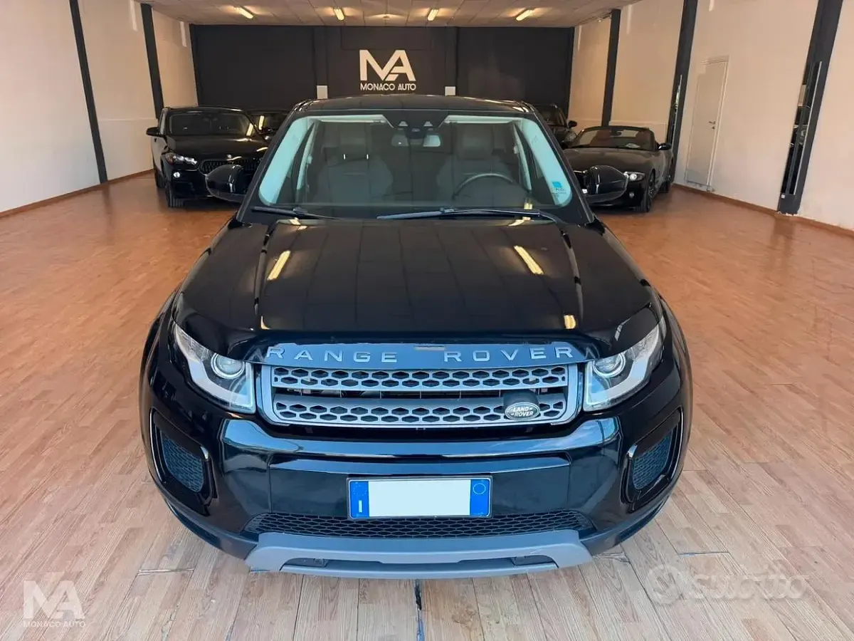 Usata Land Rover Range Rover evoque HSE Dynamic 150 CV (110 kW) 2018 Nero SUV