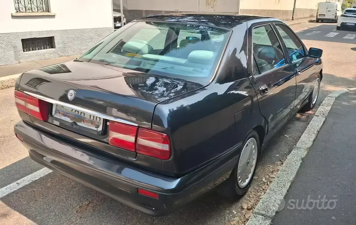 Usata Lancia Kappa 155 CV (114 kW) 1996 Nero Berlina