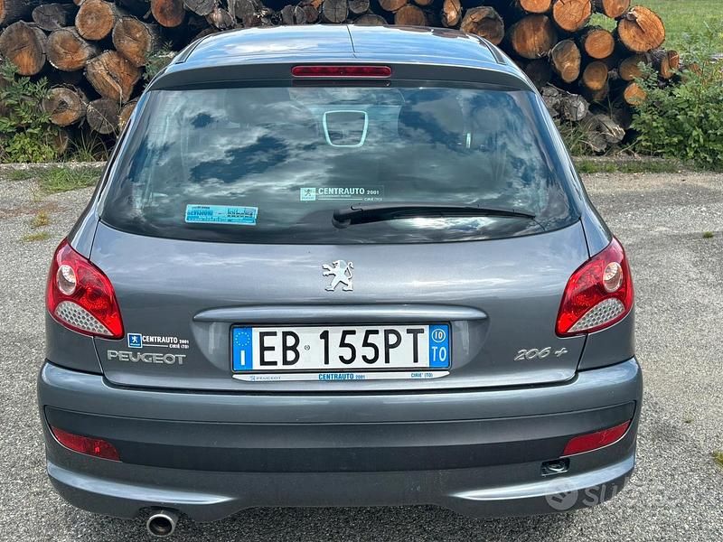 Usata Peugeot 206 60 CV (44 kW) 2010 Grigio Berlina