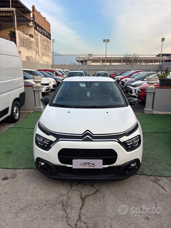 Usata Citroën C3 Shine 101 CV (74 kW) 2022 Bianco Berlina