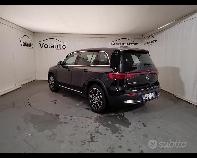Usata Mercedes EQB250+ Progressive 94 kW (129 CV) 2024 Nero SUV