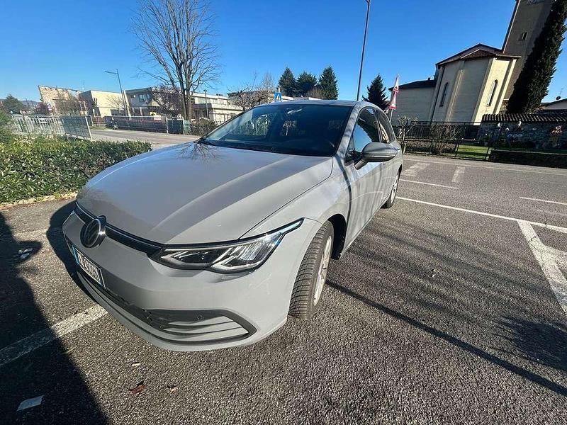 Usata VW Golf VII Life 150 CV (110 kW) 2021 Utilitaria