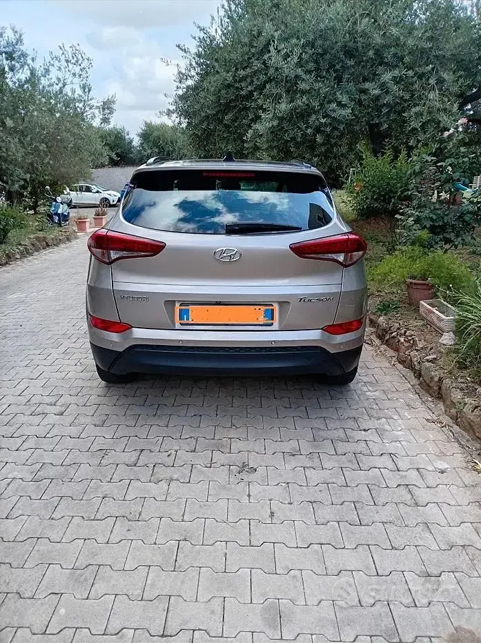 Usata Hyundai Tucson Xpossible 141 CV (103 kW) 2017 SUV