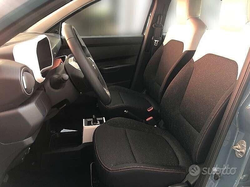 Nuova Dacia Spring 33 kW (45 CV) 2025 Blu Utilitaria