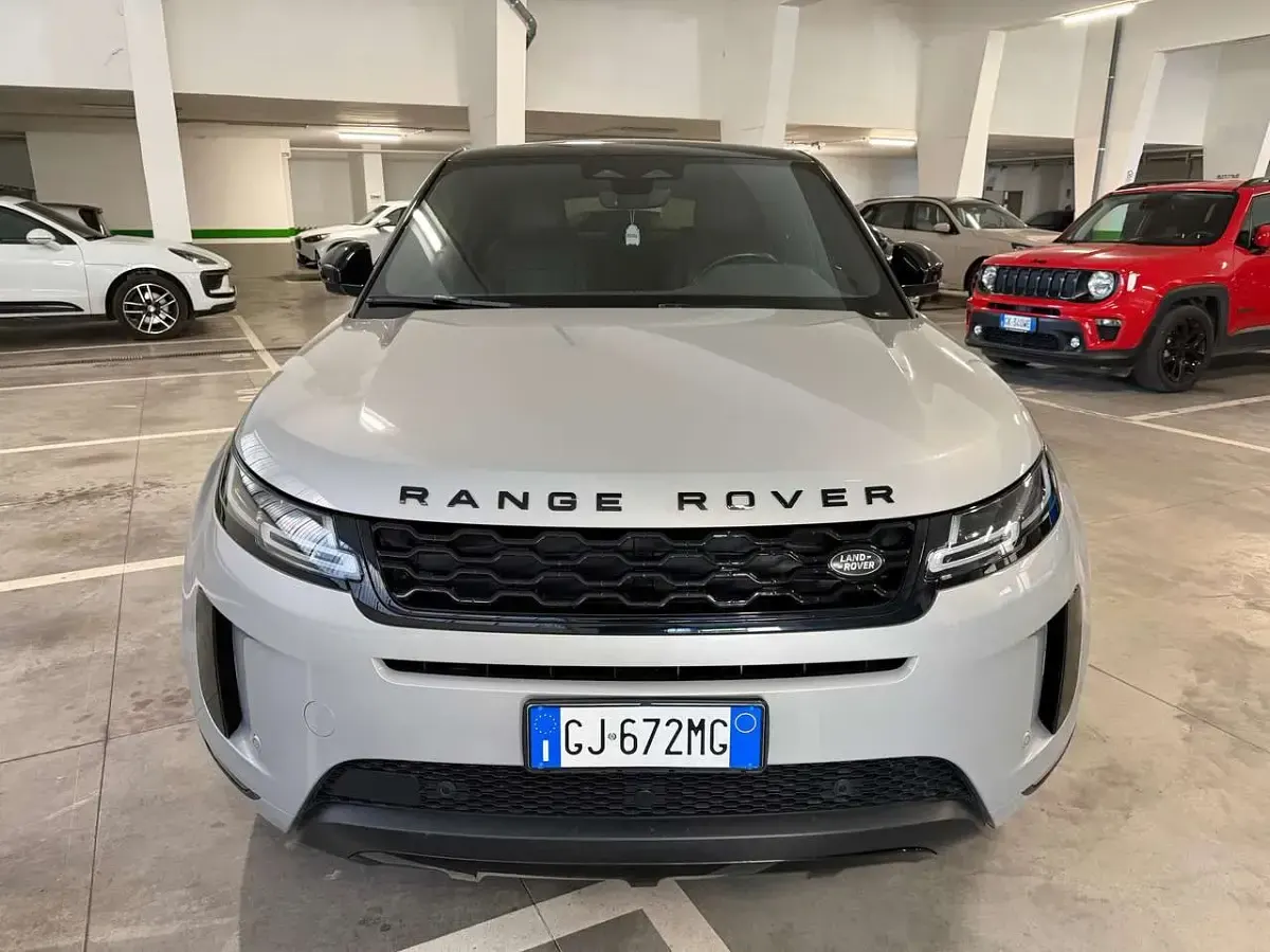 Usata Land Rover Range Rover evoque SE 163 CV (119 kW) 2022 Argento SUV