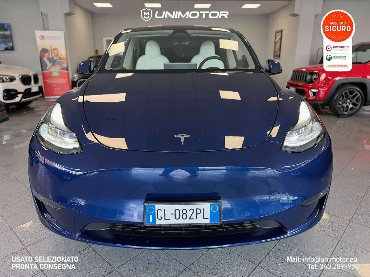 Usata Tesla Model Y 152 kW (208 CV) 2022 Blu/azzurro SUV