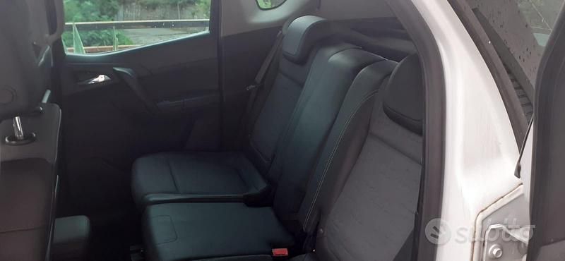 Usata Opel Meriva 95 CV (69 kW) 2008 Bianco Monovolume