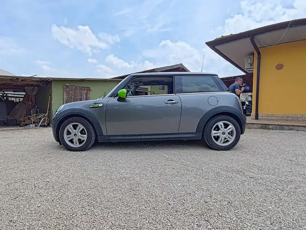 Usata Mini ONE 90 CV (66 kW) 2009 Grigio Utilitaria