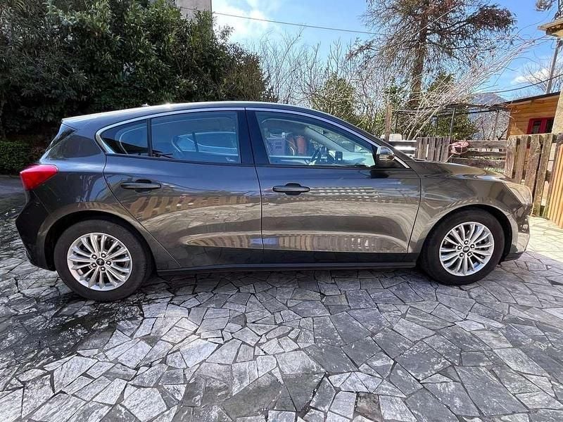 Usata Ford Focus Titanium S 125 CV (91 kW) 2018 Grigio Berlina