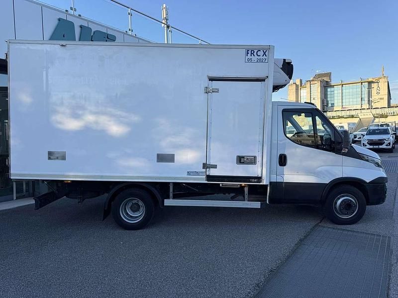 Usata Iveco Daily 170 CV (125 kW) 2015 Bianco Furgone