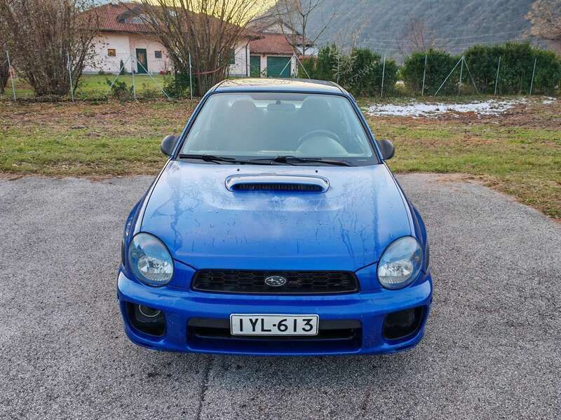 Usata Subaru Impreza 218 CV (160 kW) 2001 Blu 02c Berlina