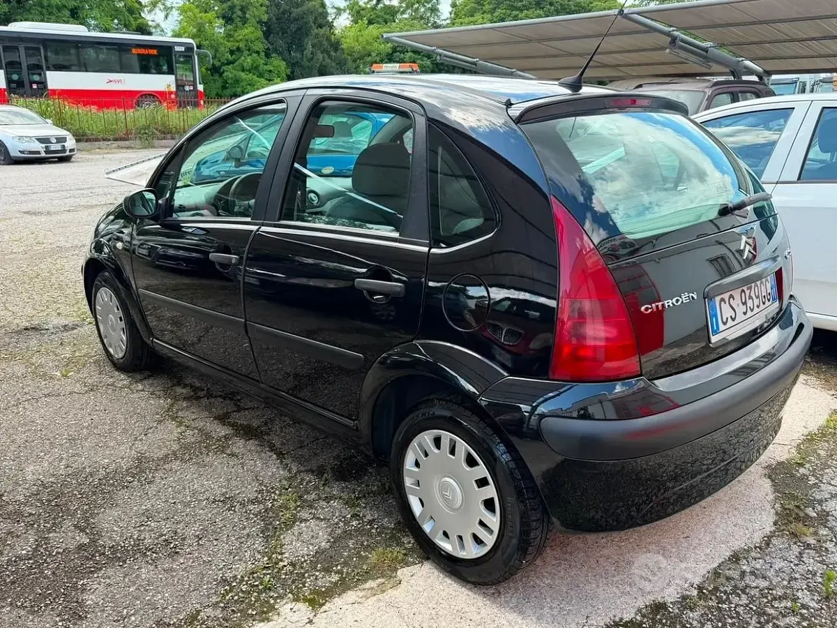 Usata Citroën C3 60 CV (44 kW) 2005 Nero Berlina