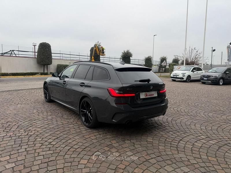Usata BMW 330 M Sport 286 CV (210 kW) 2021 Gray Station wagon