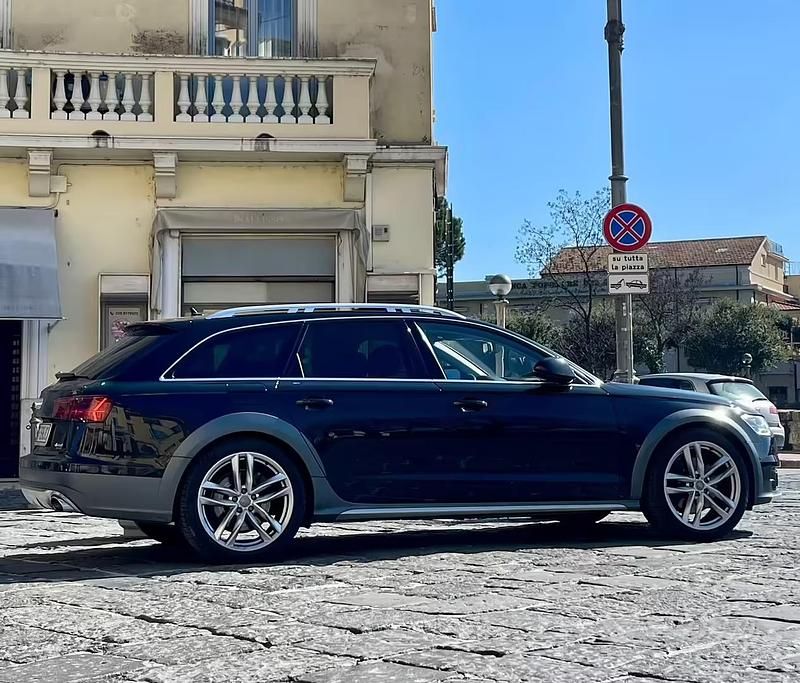 Usata Audi A6 Allroad Business Plus 272 CV (200 kW) 2015 Nero Station wagon