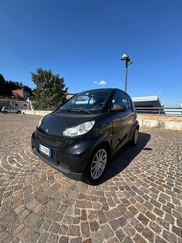 Nero Usata 2015 Smart ForTwo Coupé Passion Coupé | 5990 € (Super prezzo) - Immagine 1/4