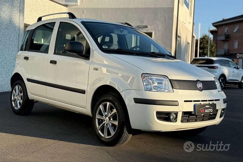 Usata Fiat Panda Dynamic 77 CV (56 kW) 2012 Bianco Utilitaria