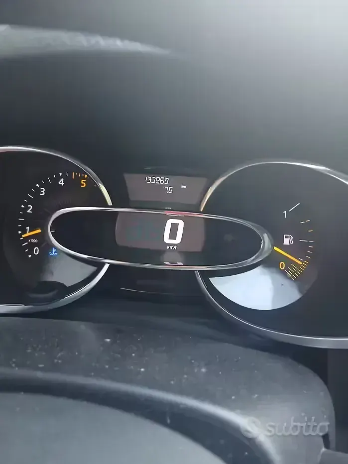 Usata Renault Clio IV 75 CV (55 kW) 2014 Berlina