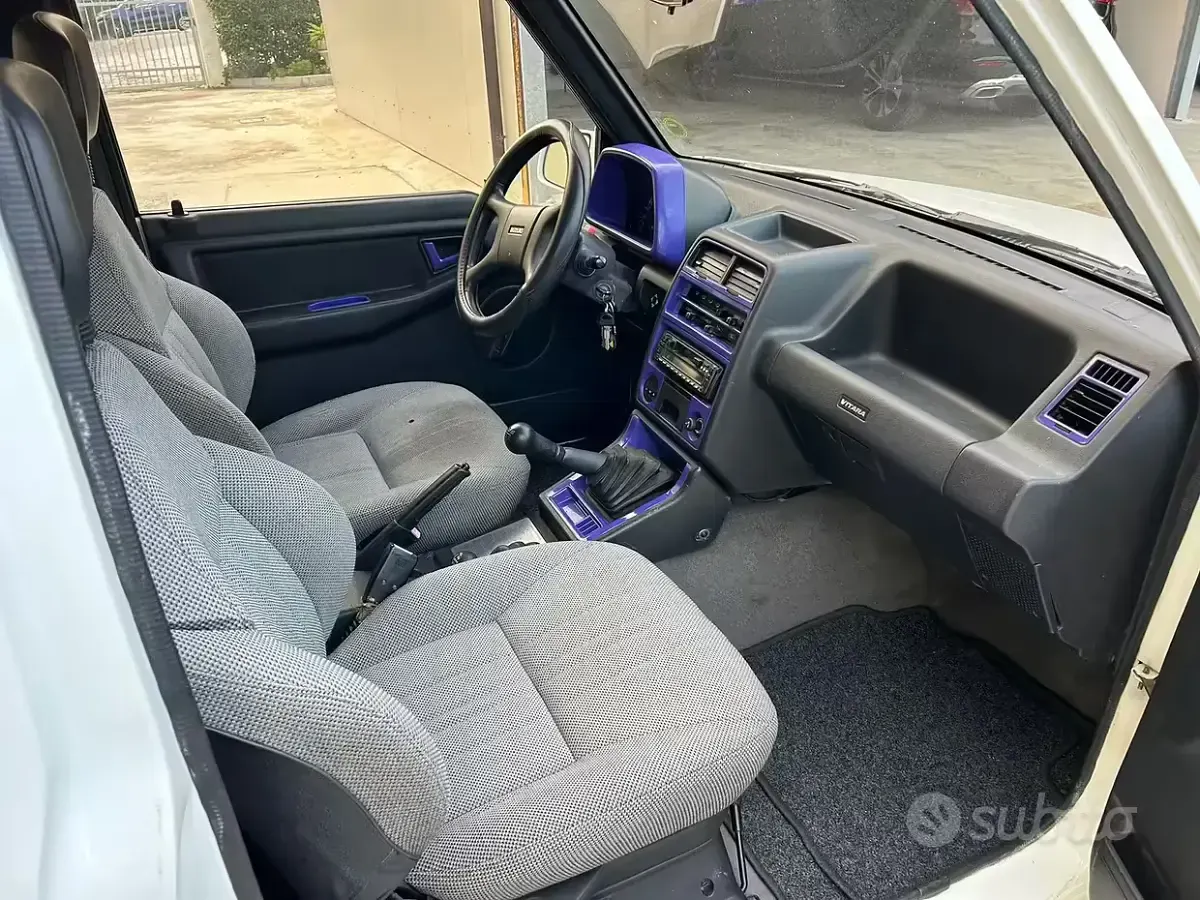 Usata Suzuki Vitara 75 CV (55 kW) 1989 Bianco SUV