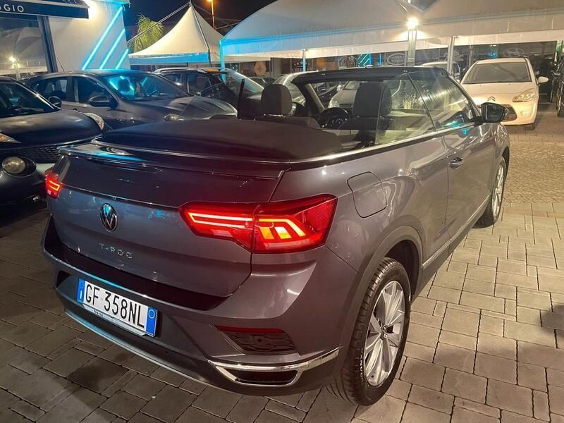 Usata VW T-Roc Cabriolet Style 150 CV (110 kW) 2021 Grigio Cabrio