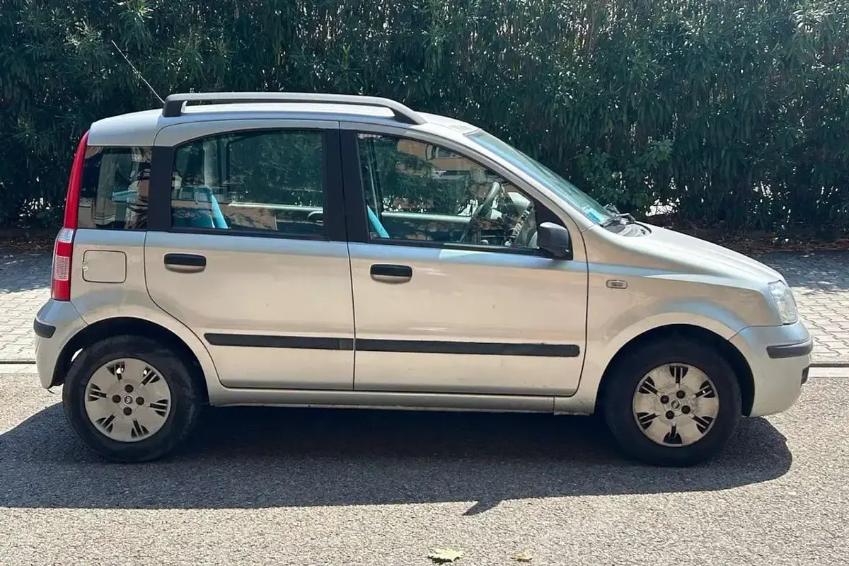 Usata Fiat Panda Dynamic 60 CV (44 kW) 2006 Grigio Utilitaria