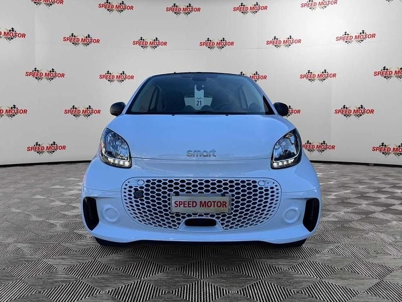 Usata Smart ForTwo Coupé 41 kW (56 CV) 2021 Bianco Utilitaria