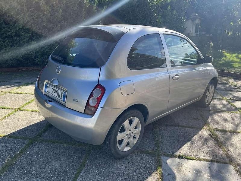 Second-hand Nissan Micra Tekna 82 CP (60 kW) 2004 Berlinǎ
