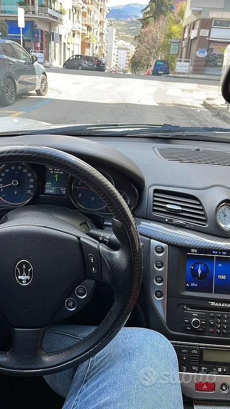 Usata Maserati Granturismo 440 CV (323 kW) 2011 Bianco Coupé