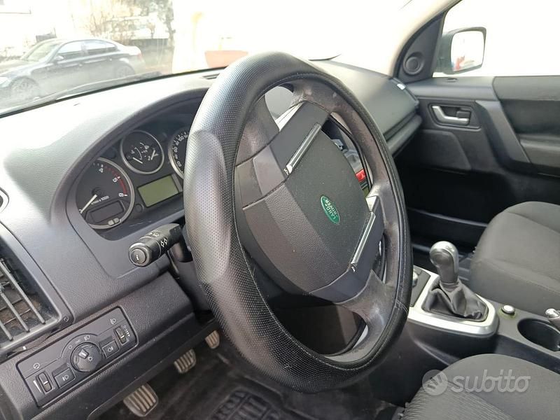 Usata Land Rover Freelander 2 150 CV (110 kW) 2011 Bianco SUV
