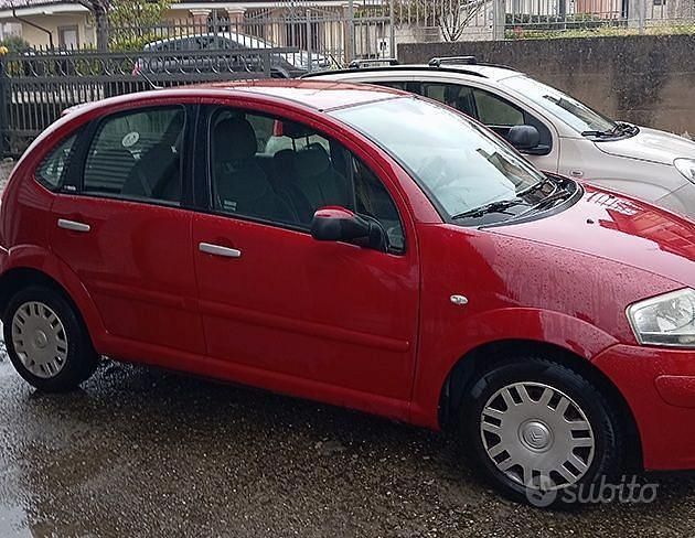 Usata Citroën C3 Exclusive 60 CV (44 kW) 2007 Rosso Utilitaria