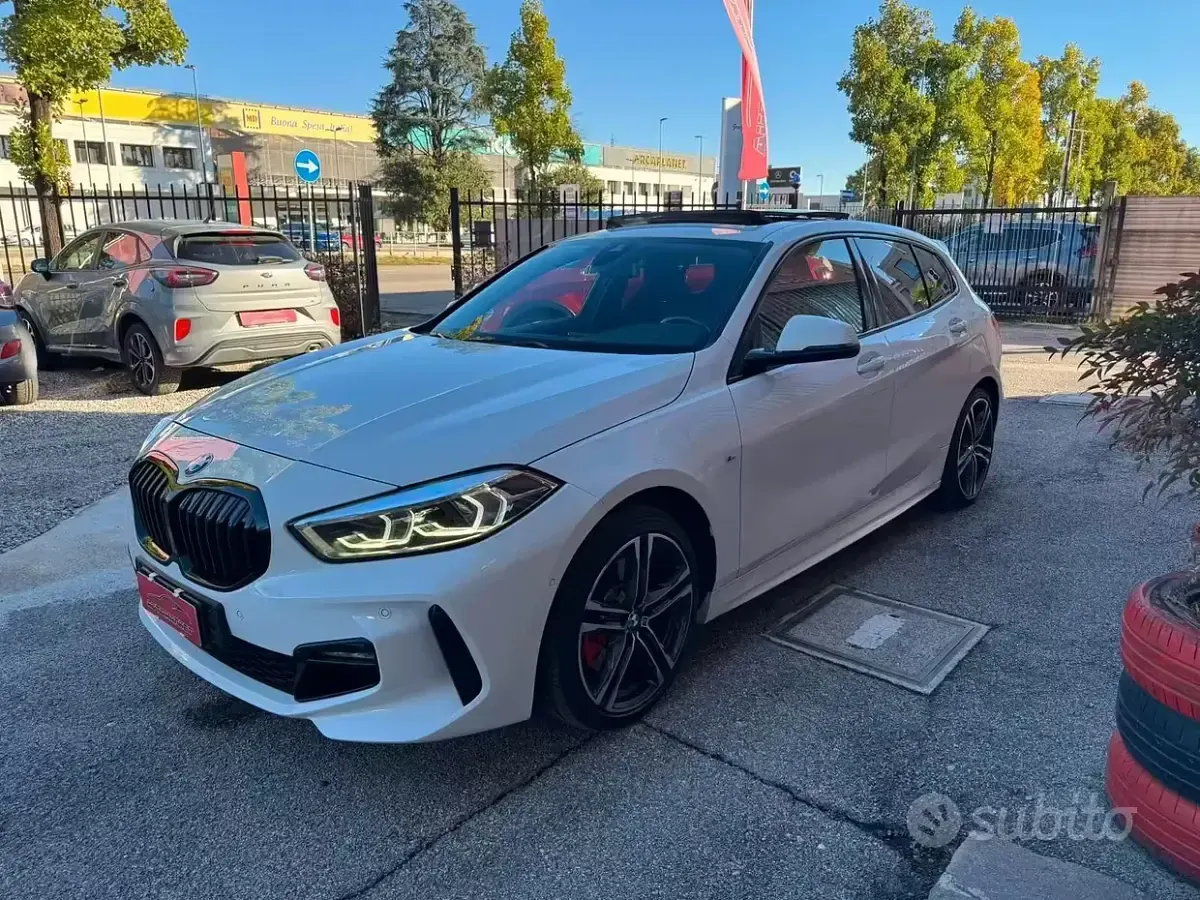 Usata BMW 120 M Sport 190 CV (139 kW) 2023 Bianco Utilitaria