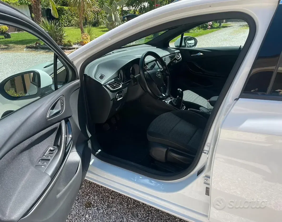 Usata Opel Astra 110 CV (80 kW) 2019 Bianco Station wagon