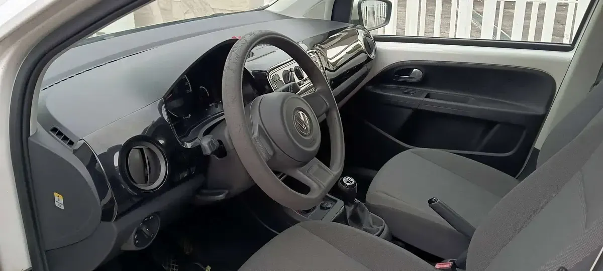 Usata VW up! Highline 75 CV (55 kW) 2012 Bianco Utilitaria