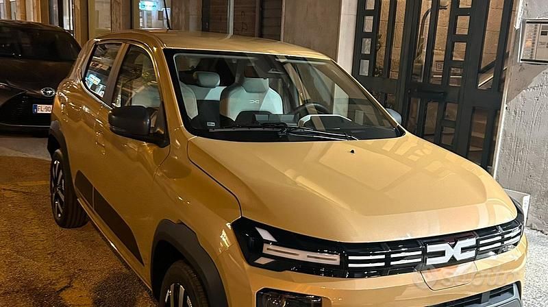 Usata Dacia Spring 47 kW (65 CV) 2024 Giallo Utilitaria