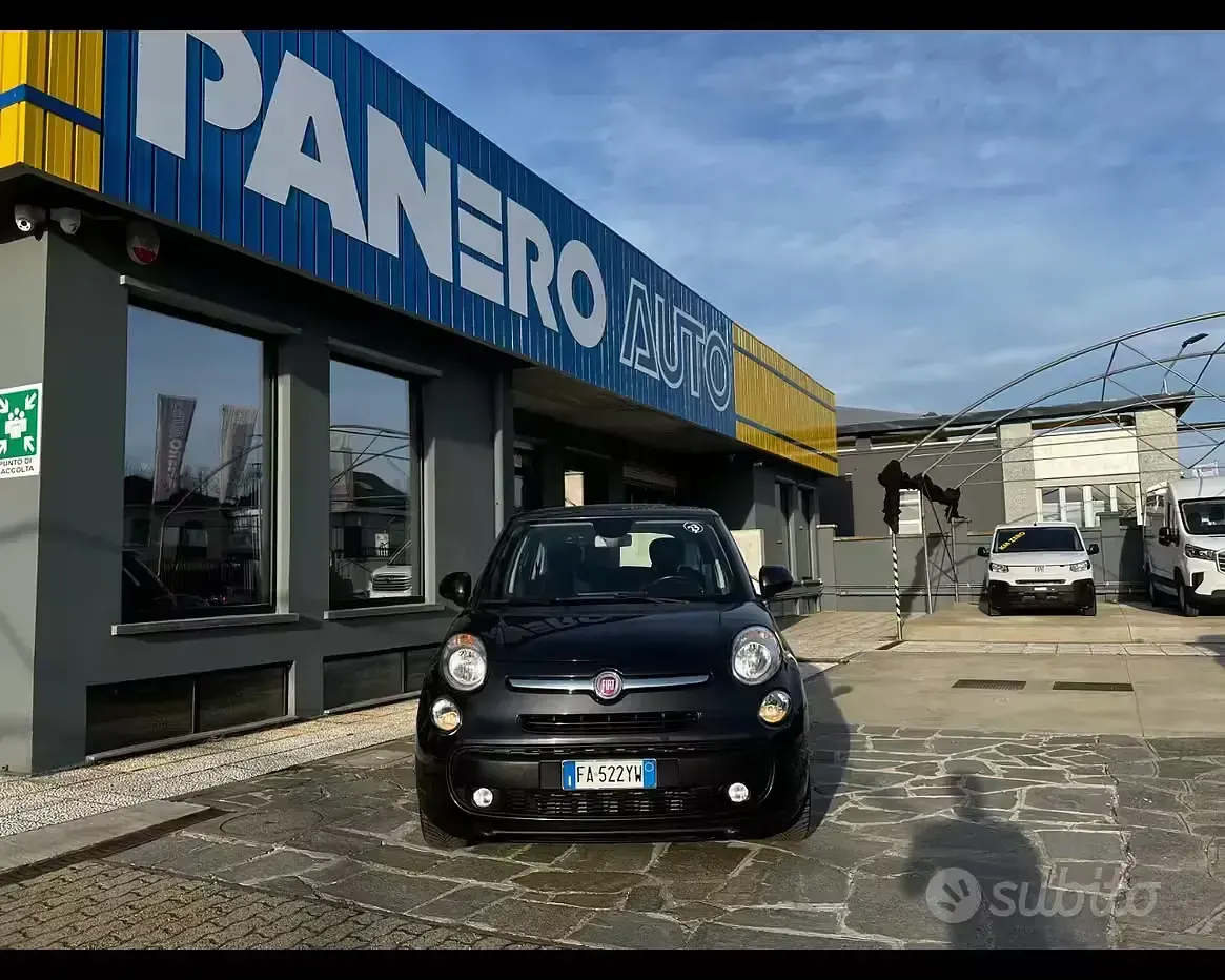Usata Fiat 500L Lounge 120 CV (88 kW) 2015 Other Monovolume