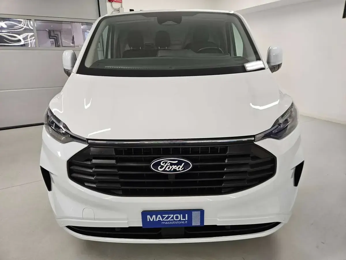 Usata Ford Transit Custom Titanium 150 CV (110 kW) 2024 Bianco Furgone